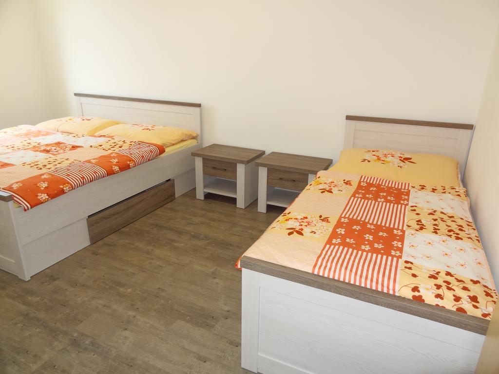 Apartmany Starovice Exterior foto